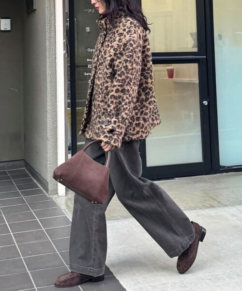 fredy emue（フレディエミュ）の「ループシャギースタンドカラーコート（その他アウター・レディース・ベージュ系その他/ブラック/オフホワイト・38）」の5枚目の写真