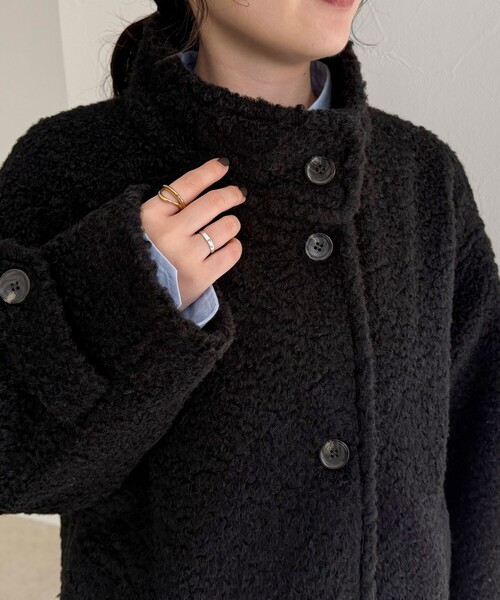 fredy emue（フレディエミュ）の「ループシャギースタンドカラーコート（その他アウター・レディース・ベージュ系その他/ブラック/オフホワイト・38）」の19枚目の写真