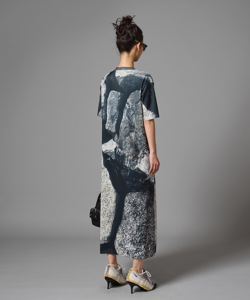 NON TOKYO（ノントーキョー）の「PRINT RIB HALF SLEEVE ONE-PIECE（ワンピース・レディース・ブラック×グレー/グリーン系/マルチ・2/1）」の14枚目の写真