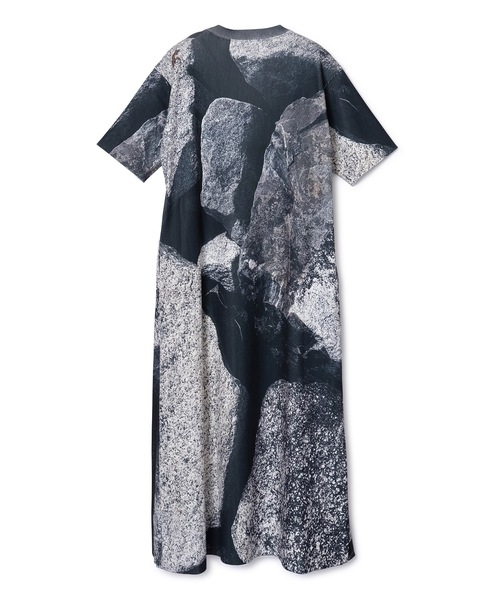 NON TOKYO（ノントーキョー）の「PRINT RIB HALF SLEEVE ONE-PIECE（ワンピース・レディース・ブラック×グレー/グリーン系/マルチ・2/1）」の7枚目の写真