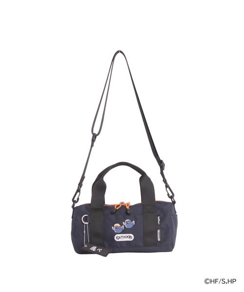 OUTDOOR PRODUCTS（アウトドアプロダクツ）の「ミニロールボストンバッグ　ハイキュー!!×OUTDOOR PRODUCTS】（ショルダーバッグ・レディース・ブラック×レッド/ベージュ/ネイビー/ブラック・FREE）」の4枚目の写真