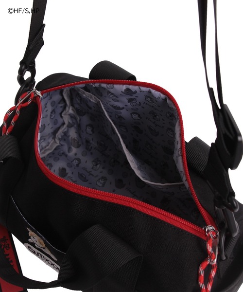 OUTDOOR PRODUCTS（アウトドアプロダクツ）の「ミニロールボストンバッグ　ハイキュー!!×OUTDOOR PRODUCTS】（ショルダーバッグ・レディース・ブラック×レッド/ベージュ/ネイビー/ブラック・FREE）」の8枚目の写真