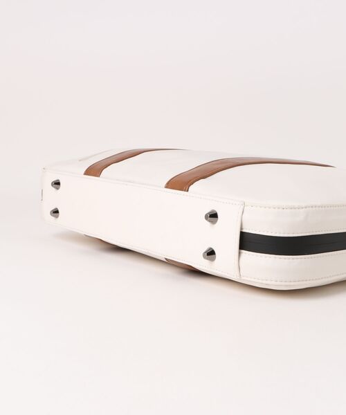 Furbo design(フルボデザイン)の「【Furbo design】 フルボデザイン VERSO ブリーフケース(ビジネスバッグ・メンズ・ブラック/カーキ/グレー/ホワイト/ネイビー・FREE)」の7枚目の写真