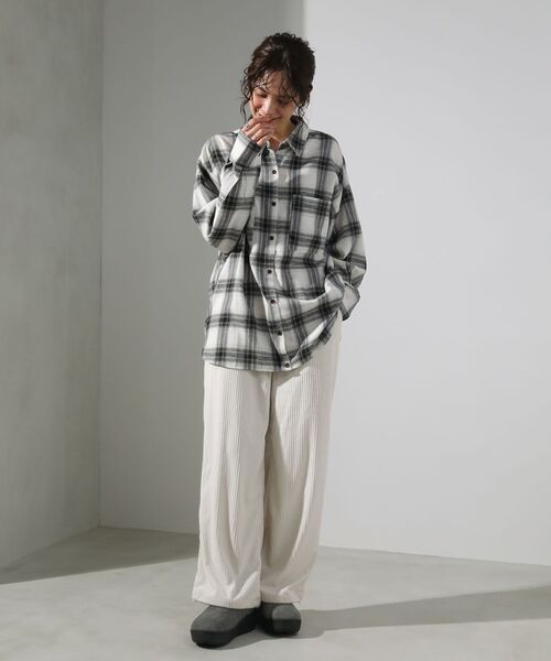 ELENCARE DUE（エレンカーレデュエ）の「・ELENCARE DUE 2wayチェックビックシャツ（シャツ/ブラウス・レディース・オフホワイト/ブルー/ブラック/ボルドー・FREE）」の15枚目の写真