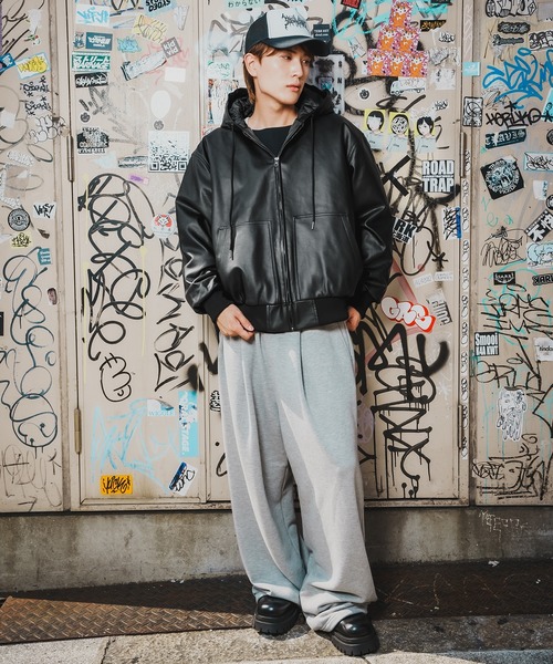 improves（インプローブス）の「PUレザー フードブルゾン（パーカー・メンズ・ブラック・X-LARGE/LARGE/MEDIUM/SMALL）」の8枚目の写真