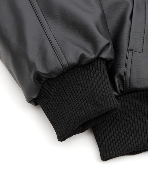 improves（インプローブス）の「PUレザー フードブルゾン（パーカー・メンズ・ブラック・X-LARGE/LARGE/MEDIUM/SMALL）」の11枚目の写真