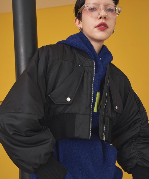 VOLUME SLEEVE SHORT MA-1（MA-1）｜OMMO（オーエムエムオー）の