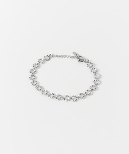 SMELLY（スメリー）の「ステンレスフラワーチェーンブレスレット（ブレスレット・レディース・シルバー・-）」の6枚目の写真