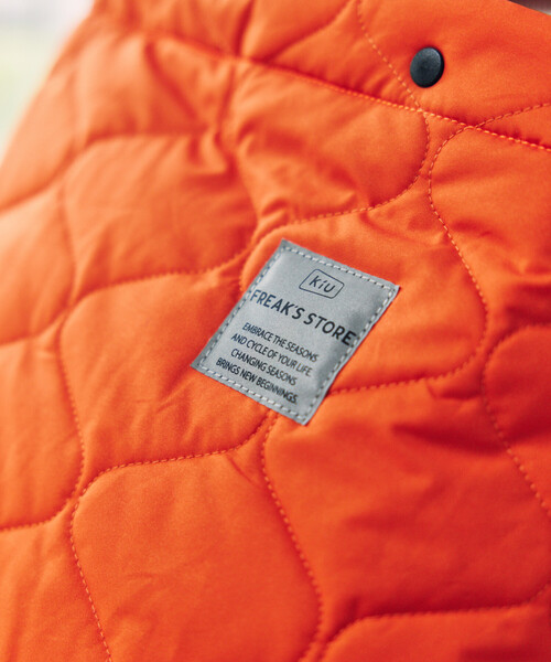 KiU（キウ）の「KiU×FREAK'S STORE/キウ×フリークスストア 別注 PADDED DAY TOTE BAG パデット デイトート バッグ 撥水（ショルダーバッグ・レディース・オレンジ/ブラウン/レオパード/ブラック・ONE SIZE）」の17枚目の写真