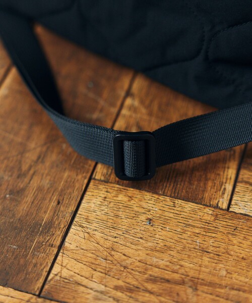 KiU(キウ)の「KiU×FREAK'S STORE/キウ×フリークスストア 別注 PADDED DAY TOTE BAG パデット デイトート バッグ 撥水(ショルダーバッグ・レディース・オレンジ/ブラウン/レオパード/ブラック・ONE SIZE)」の20枚目の写真