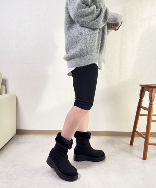 lus.(ラスドット)の「lus. 晴雨兼用 撥水・防水仕様 折り返しファーブーツ(ブーツ・レディース・ブラック/ベージュ・M/L/LL/S)」の10枚目の写真