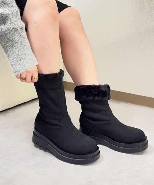 lus.(ラスドット)の「lus. 晴雨兼用 撥水・防水仕様 折り返しファーブーツ(ブーツ・レディース・ブラック/ベージュ・M/L/LL/S)」の11枚目の写真