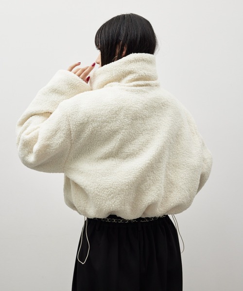 HANNE（アン）の「リバーシブルパディングショートコート（ダウンジャケット/コート・レディース・ブラック/グレー・FREE）」の17枚目の写真