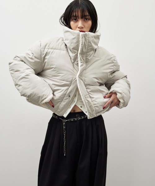 HANNE（アン）の「リバーシブルパディングショートコート（ダウンジャケット/コート・レディース・ブラック/グレー・FREE）」の8枚目の写真