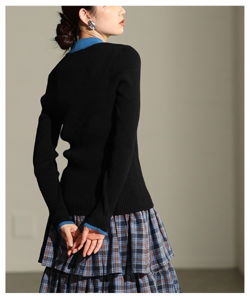 Sawa a la mode（サワアラモード）の「バイカラーポロニットプルオーバー（ニット/セーター・レディース・ブラック/杢グレー/モカ・FREE）」の11枚目の写真