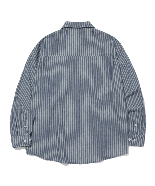 F.ILLUMINATE(フィルミネイト)の「シアサーカーストライプシャツ-ネイビー(シャツ/ブラウス・レディース・その他・SMALL/MEDIUM/LARGE)」の3枚目の写真