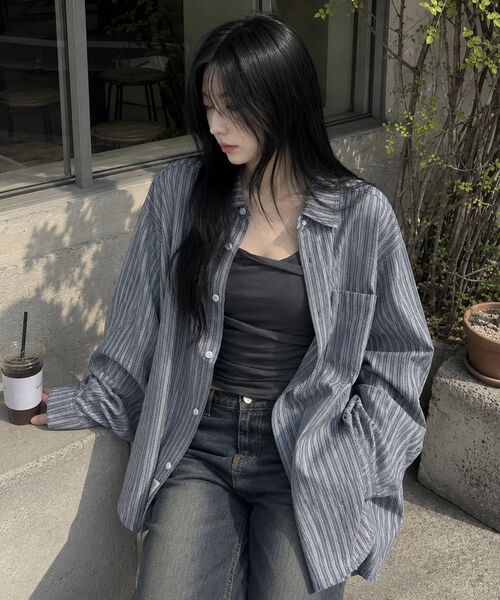F.ILLUMINATE(フィルミネイト)の「シアサーカーストライプシャツ-ネイビー(シャツ/ブラウス・レディース・その他・SMALL/MEDIUM/LARGE)」の15枚目の写真
