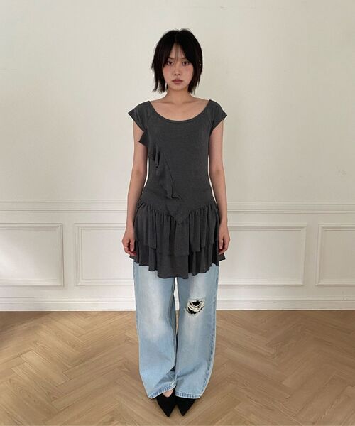 MILLO WOMEN（ミロウーマン）の「ベルト付きダメージワイドジーンズ [ウォッシュドブラック]（デニムパンツ・レディース・その他・SMALL/MEDIUM）」の2枚目の写真