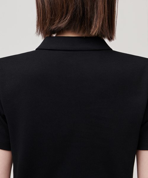 MUSINSA STANDARD WOMAN(ムシンサスタンダードウーマン)の「レディーススリットネックタートルネックワンピース【ブラック】(ワンピース・レディース・その他・X-SMALL/SMALL/MEDIUM/LARGE)」の4枚目の写真