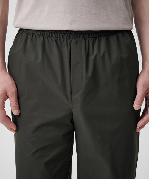 MUSINSA STANDARD（ムシンサスタンダード）の「オールマイティ ジョガーパンツ [ダスティカーキ]（スウェットパンツ・メンズ・その他・30/26/28）」の3枚目の写真