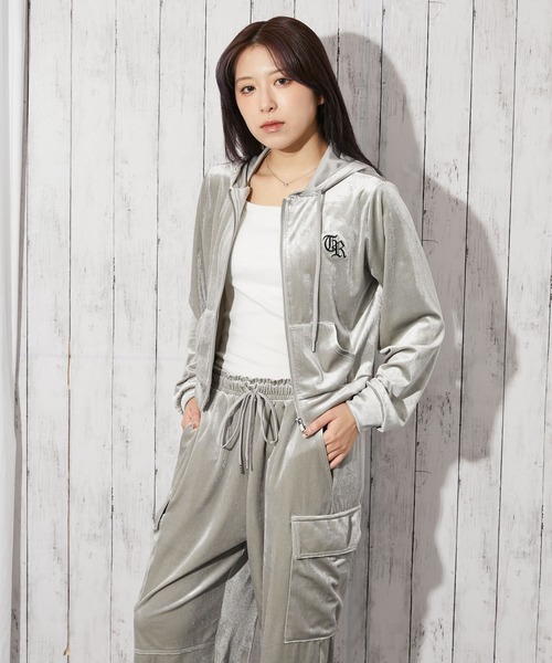 セール】《とろみベロア×ロゴ刺繍》レディース ジップパーカー