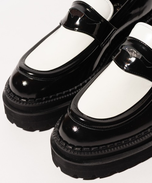 glamb（グラム）の「Guitarist Loafer / ギタリストローファー（ローファー・メンズ・ホワイト/ブラック・26.5/27.5/28.5）」の19枚目の写真