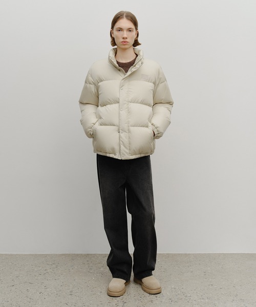 MARITHE + FRANCOIS GIRBAUD(マリテフランソワジルボー)の「CLASSIC LOGO DOWN JACKET(ダウンジャケット/コート・レディース・カーキ/ライトベージュ/Black/Navy・SMALL/MEDIUM/LARGE/X-SMALL)」の12枚目の写真