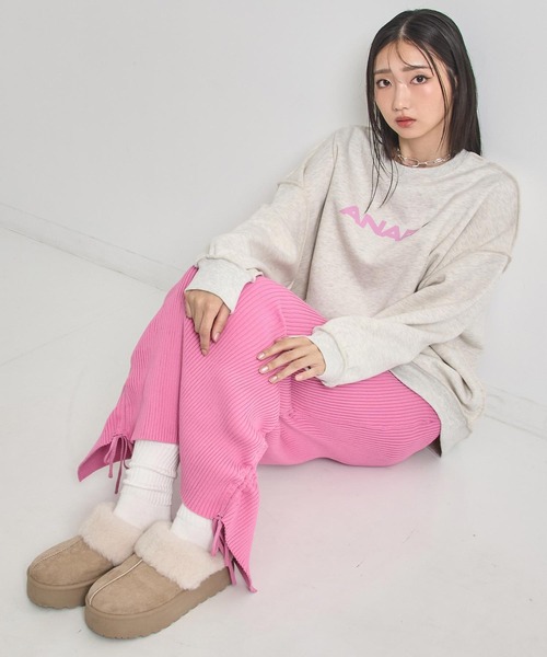 ANAP（アナップ）の「ANAPロゴ ハートポイント アウトシーム 裏起毛 スウェット プルオーバー 【 親子お揃い 】（スウェット・レディース・ライトグレー/ブラック・F）」の10枚目の写真