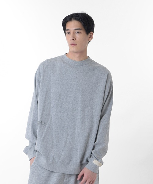 NEW BALANCE(ニューバランス)の「1000 リブ裾ロングスリーブ Tシャツレギュラーフィット(Tシャツ/カットソー・メンズ・ブラック/グレー/ホワイト/ネイビー・SMALL/MEDIUM/LARGE/X-LARGE)」の4枚目の写真
