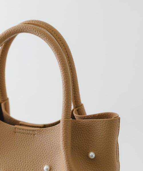 RODE SKO（ロデスコ）の「インバッグ付ミニパールバッグ（ハンドバッグ・レディース・グレー/ブラック/ベージュ・ONE）」の7枚目の写真