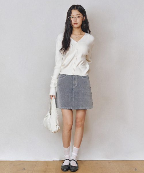 DECET WOMEN（デケット ウーマン）の「[ベルベットデニム] ベルベットミニスカート DCSK007FOGBLUE（スカート・レディース・その他・X-SMALL/SMALL/MEDIUM）」の7枚目の写真