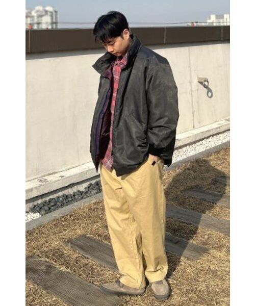 WANGGWAN(ワングァン)の「CRT840 チノワイドパンツ ベージュ(その他パンツ・メンズ・その他・LARGE/MEDIUM)」の2枚目の写真