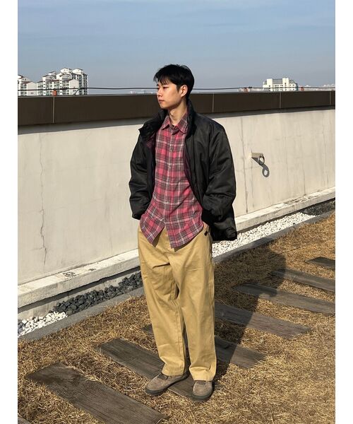 WANGGWAN(ワングァン)の「CRT840 チノワイドパンツ ベージュ(その他パンツ・メンズ・その他・LARGE/MEDIUM)」の4枚目の写真
