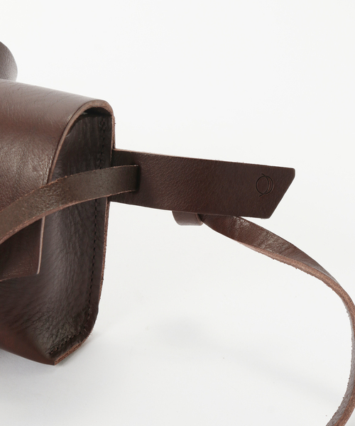 FRAMeWORK（フレームワーク）の「ARCHI LEATHER BODYバッグ（クラッチバッグ・レディース・ブラウン/ブラック・FREE）」の9枚目の写真