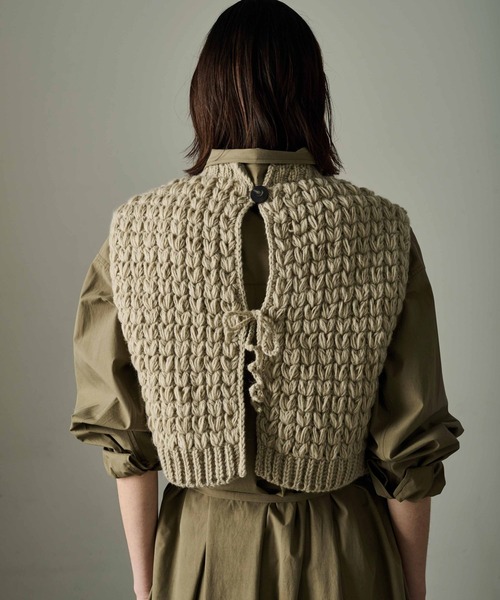 kha:ki(カーキ)の「「KHA:KI / カーキ」HAND KNIT 2WAY VEST(ニット/セーター・レディース・オフホワイト/グレー・1)」の13枚目の写真