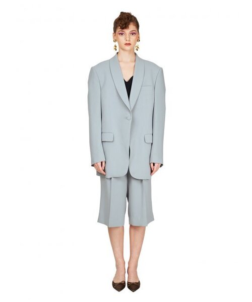 シンプルワンボタンジャケット