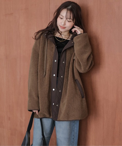 La-gemme（ラジェム）の「フードボアコート（ブルゾン・レディース・ブラウン/ベージュ/チャコール・フリー）」の9枚目の写真