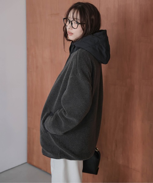 La-gemme（ラジェム）の「フードボアコート（ブルゾン・レディース・ブラウン/ベージュ/チャコール・フリー）」の13枚目の写真