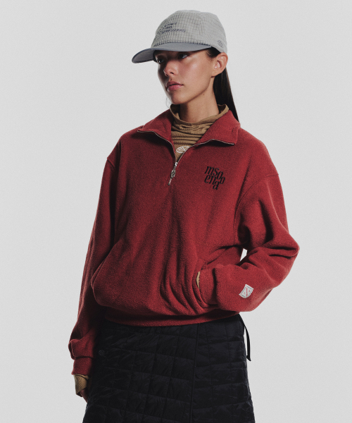 MENASOO(ミナス)の「Terry Fleece Sweatshirt Half Zip Up_Red(スウェット・レディース・レッド・1/2)」の2枚目の写真