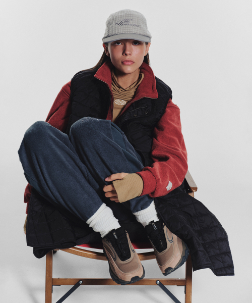 MENASOO(ミナス)の「Terry Fleece Sweatshirt Half Zip Up_Red(スウェット・レディース・レッド・1/2)」の9枚目の写真