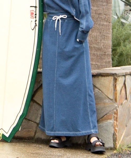 Kahiko(カヒコ)の「【Kahiko】SURF&Palms ショアスカート(スカート・レディース・ネイビー/ライトブルー/グレー・FREE)」の4枚目の写真