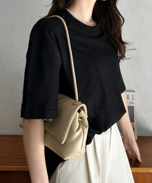 Eclat one(エクラワン)の「【Eclat one】クルーネック ドロップショルダー 半袖 カットソー(Tシャツ/カットソー・レディース・ブルー/グレー/ブラック/ホワイト・FREE)」の10枚目の写真
