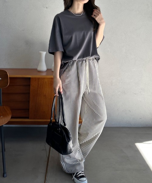 Eclat one(エクラワン)の「【Eclat one】クルーネック ドロップショルダー 半袖 カットソー(Tシャツ/カットソー・レディース・ブルー/グレー/ブラック/ホワイト・FREE)」の20枚目の写真