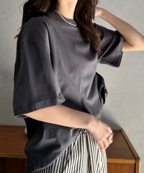 Eclat one(エクラワン)の「【Eclat one】クルーネック ドロップショルダー 半袖 カットソー(Tシャツ/カットソー・レディース・ブルー/グレー/ブラック/ホワイト・FREE)」の21枚目の写真