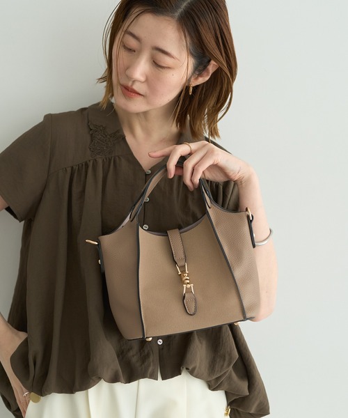 YECCA VECCA（イェッカヴェッカ）の「4wayミニバッグ（ハンドバッグ・レディース・アイボリー/ブラック/シルバー/ピンク/ミント/ベージュ・FREE）」の9枚目の写真
