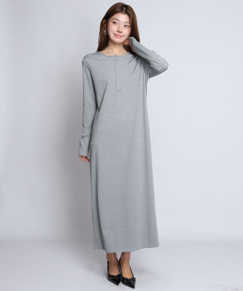 by LEGNA（バイレグナ）の「【選べる丈感】リブマキシヘンリーネックワンピース（ワンピース・レディース・グレイッシュベージュ/ブラック/ダークグレー/杢グレー・L-Regular/M-Regular/L-Short/M-Short/L-Long/M-Long）」の10枚目の写真