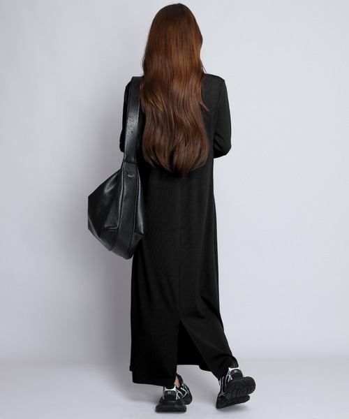 by LEGNA（バイレグナ）の「【選べる丈感】リブマキシヘンリーネックワンピース（ワンピース・レディース・グレイッシュベージュ/ブラック/ダークグレー/杢グレー・L-Regular/M-Regular/L-Short/M-Short/L-Long/M-Long）」の21枚目の写真