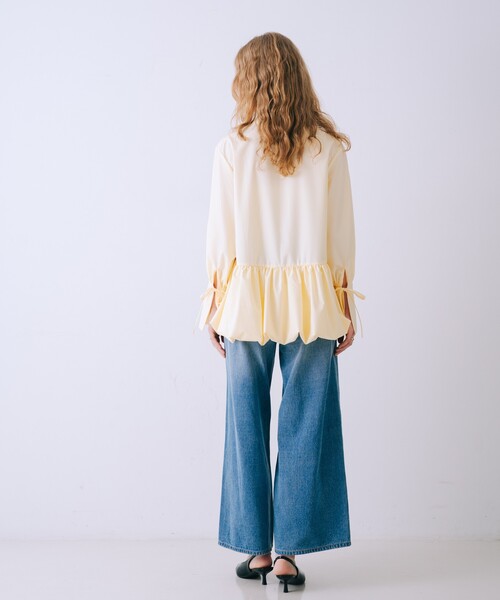 SELFIST(セルフィスト)の「バルーンシャツブラウス 袖リボン バルーン裾 チュニック シャツ襟 春服(シャツ/ブラウス・レディース・イエロー/ブルー/オフホワイト・フリー)」の8枚目の写真