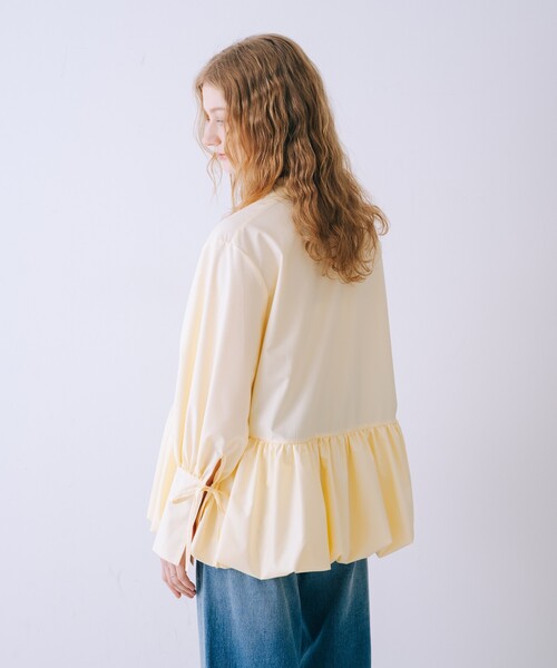 SELFIST(セルフィスト)の「バルーンシャツブラウス 袖リボン バルーン裾 チュニック シャツ襟 春服(シャツ/ブラウス・レディース・イエロー/ブルー/オフホワイト・フリー)」の10枚目の写真
