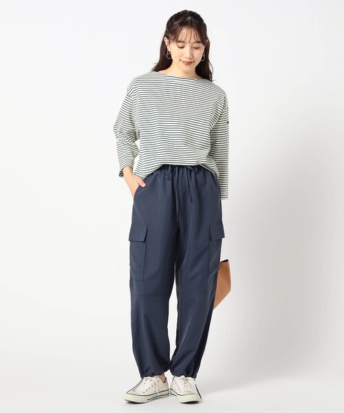 Grand PARK(グランドパーク)の「エステルワッシャー 2WAYカーゴパンツ(その他パンツ・レディース・チャコールグレー/ベージュ/ネイビー・FREE)」の6枚目の写真